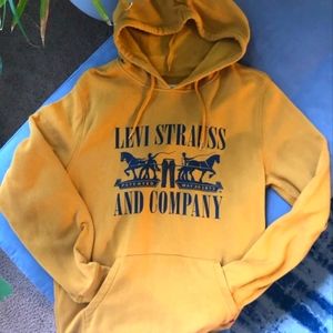 Levi HOODIE